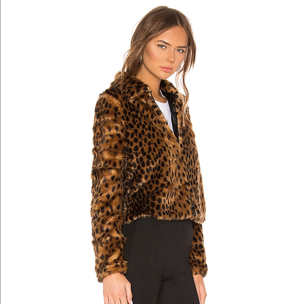XXS Superdown Casey Leopard Faux Fur Coat - Picture 2 of 10